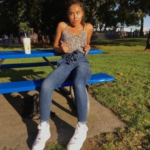 Meet your Posher, Veronica